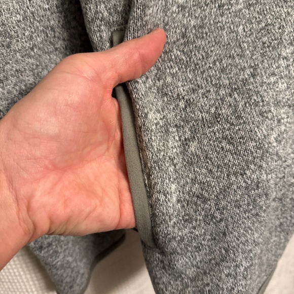 Gently used Patagonia Better Sweater zip up with pockets - Picture 2 of 7